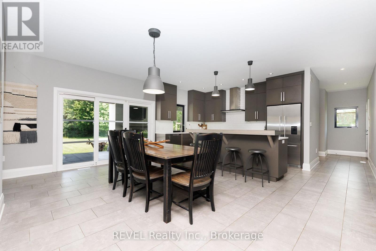 1009 Canboro Road, Pelham, Ontario  L0S 1C0 - Photo 9 - X13522318