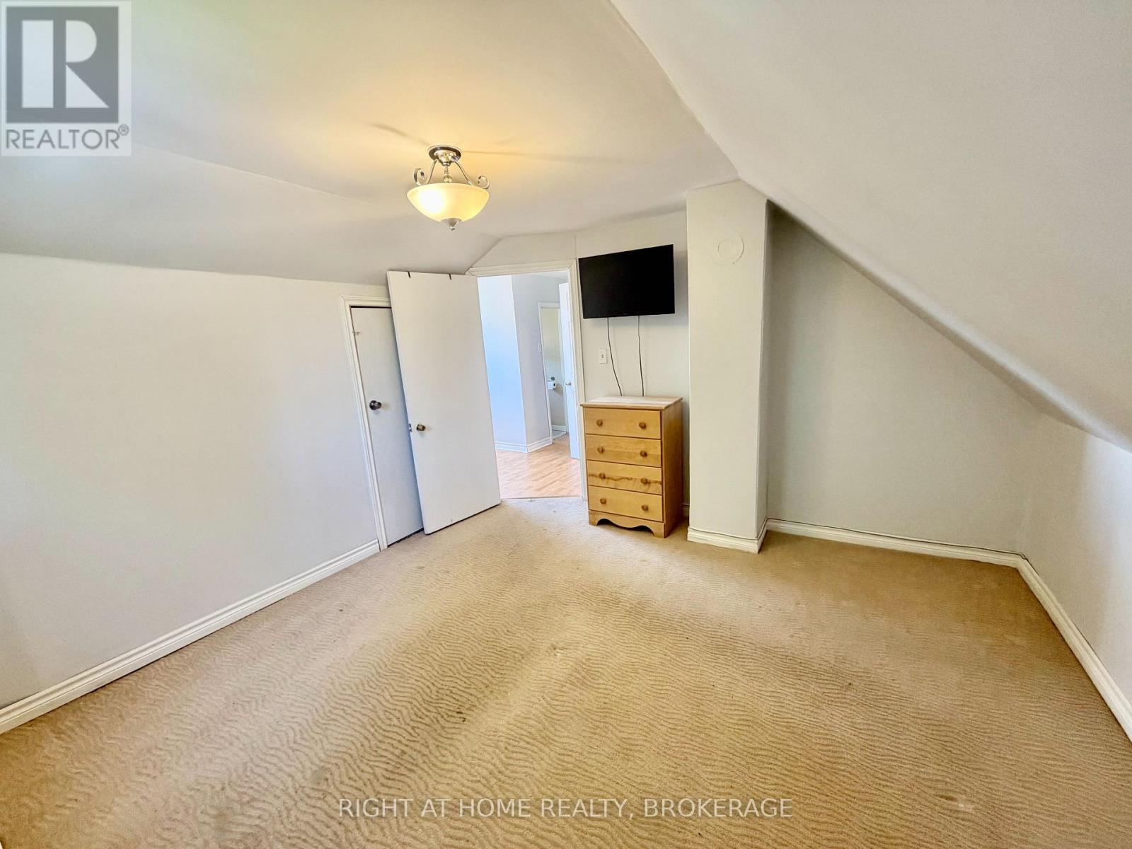 44 Cumming Street, St. Catharines, Ontario  L2S 1H9 - Photo 16 - X13522326