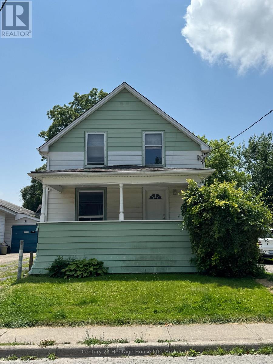 4680 Ryerson Crescent, Niagara Falls, Ontario  L2J 0E8 - Photo 4 - X13522358