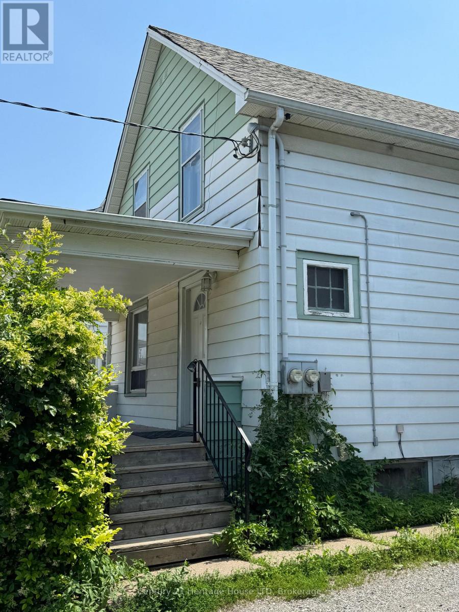 4680 Ryerson Crescent, Niagara Falls, Ontario  L2J 0E8 - Photo 6 - X13522358