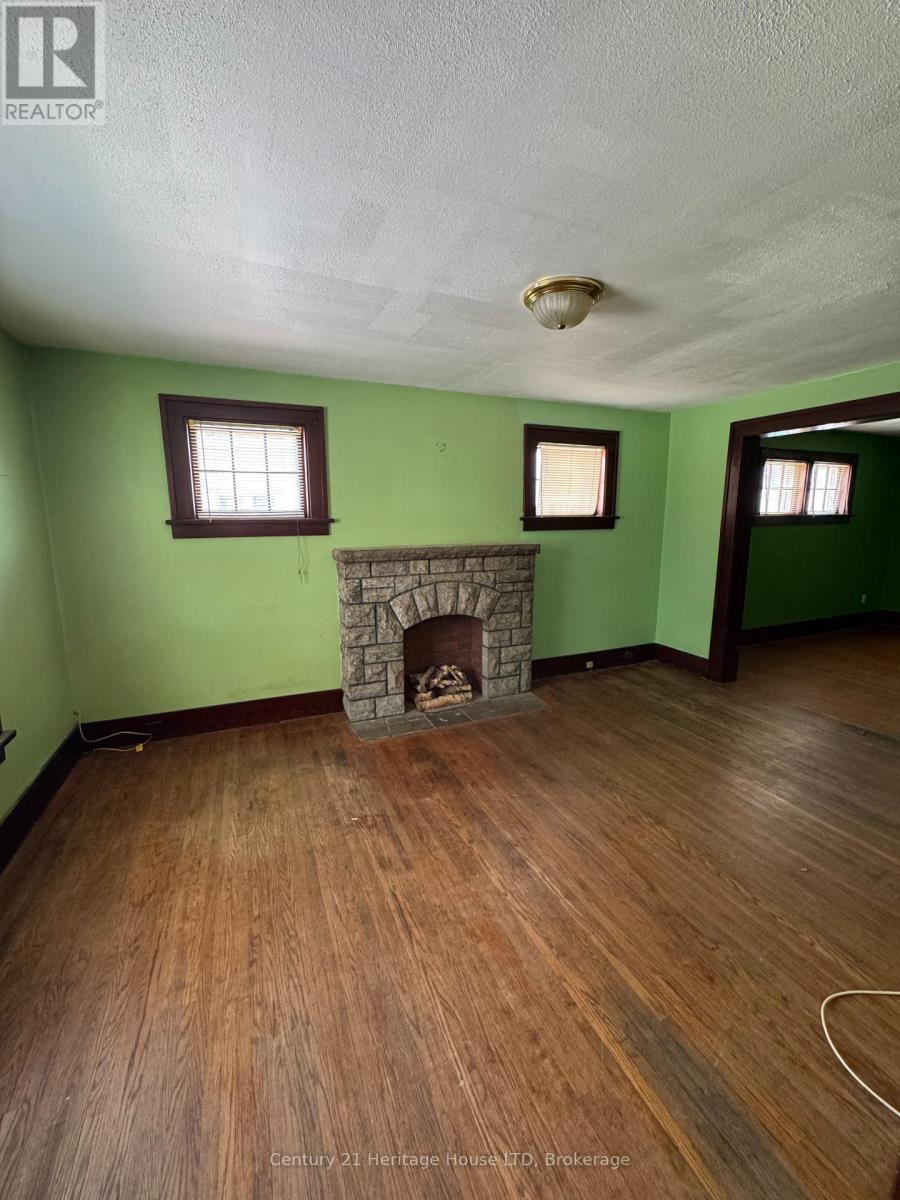 4680 Ryerson Crescent, Niagara Falls, Ontario  L2J 0E8 - Photo 9 - X13522358
