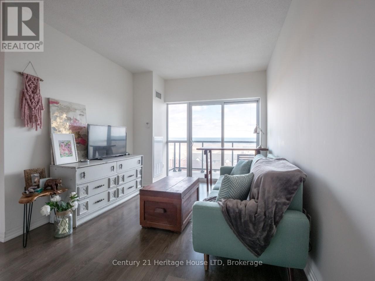 608 - 560 North Service Road, Grimsby, Ontario  L3M 0G3 - Photo 13 - X13522488