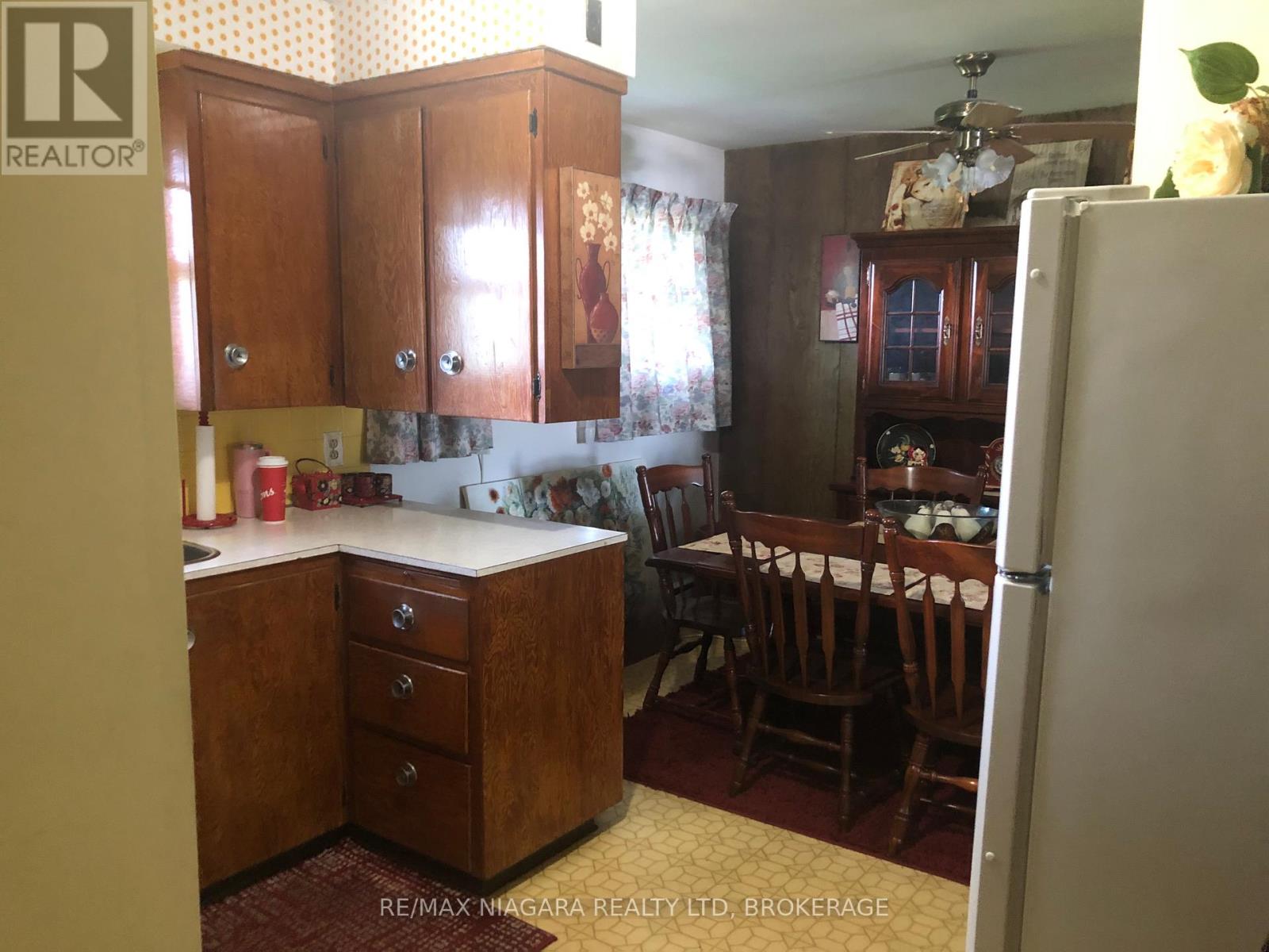 97 Shakespeare Avenue, St. Catharines, Ontario  L2R 6N1 - Photo 8 - X13522826