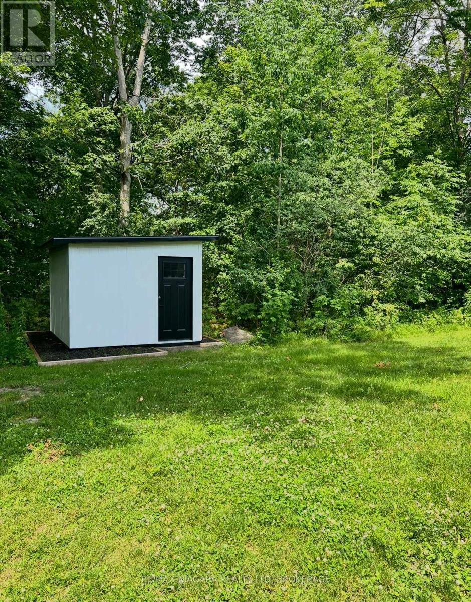 22 Hickory Lane, Port Colborne, Ontario  L0S 1R0 - Photo 14 - X13522834
