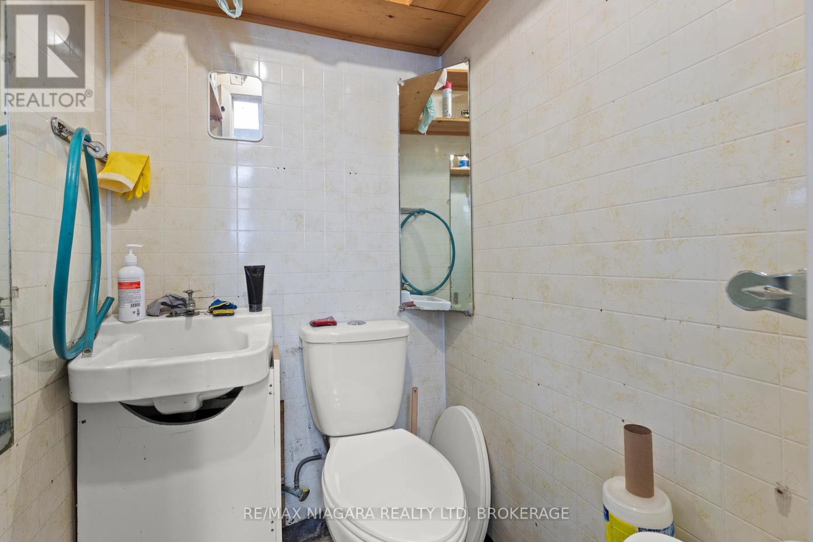 1530 Niagara Stone Road, Niagara-On-The-Lake, Ontario  L0S 1J0 - Photo 14 - X13523202