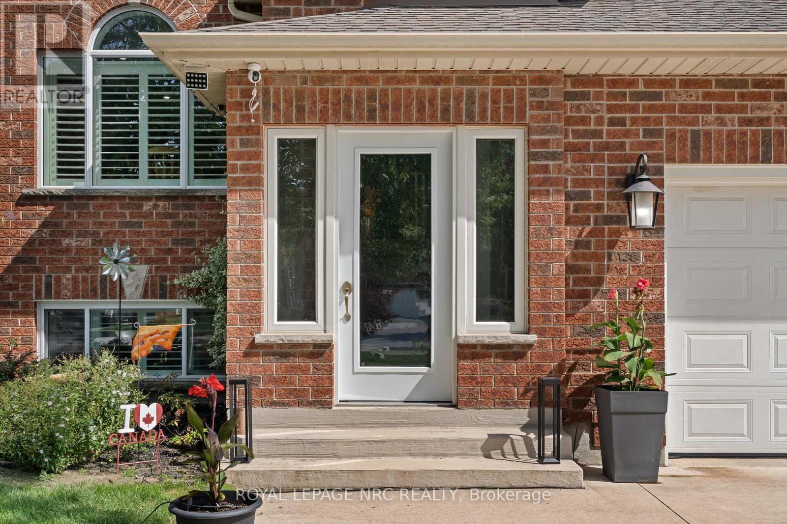 52 Thorold Ave Avenue, Thorold, Ontario  L0S 1K0 - Photo 2 - X13523416