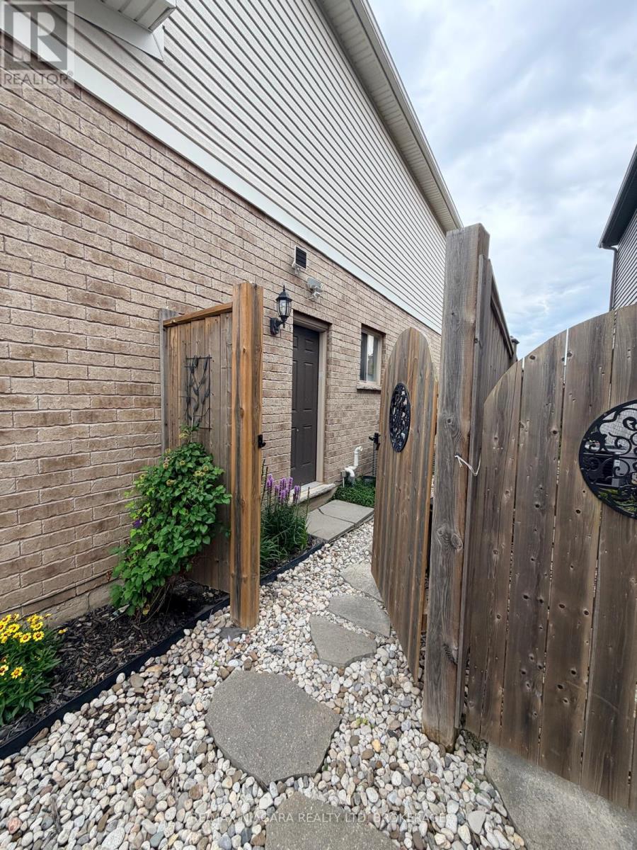 Lower - 5622 Osprey Avenue, Niagara Falls, Ontario  L2H 0G2 - Photo 10 - X13524176