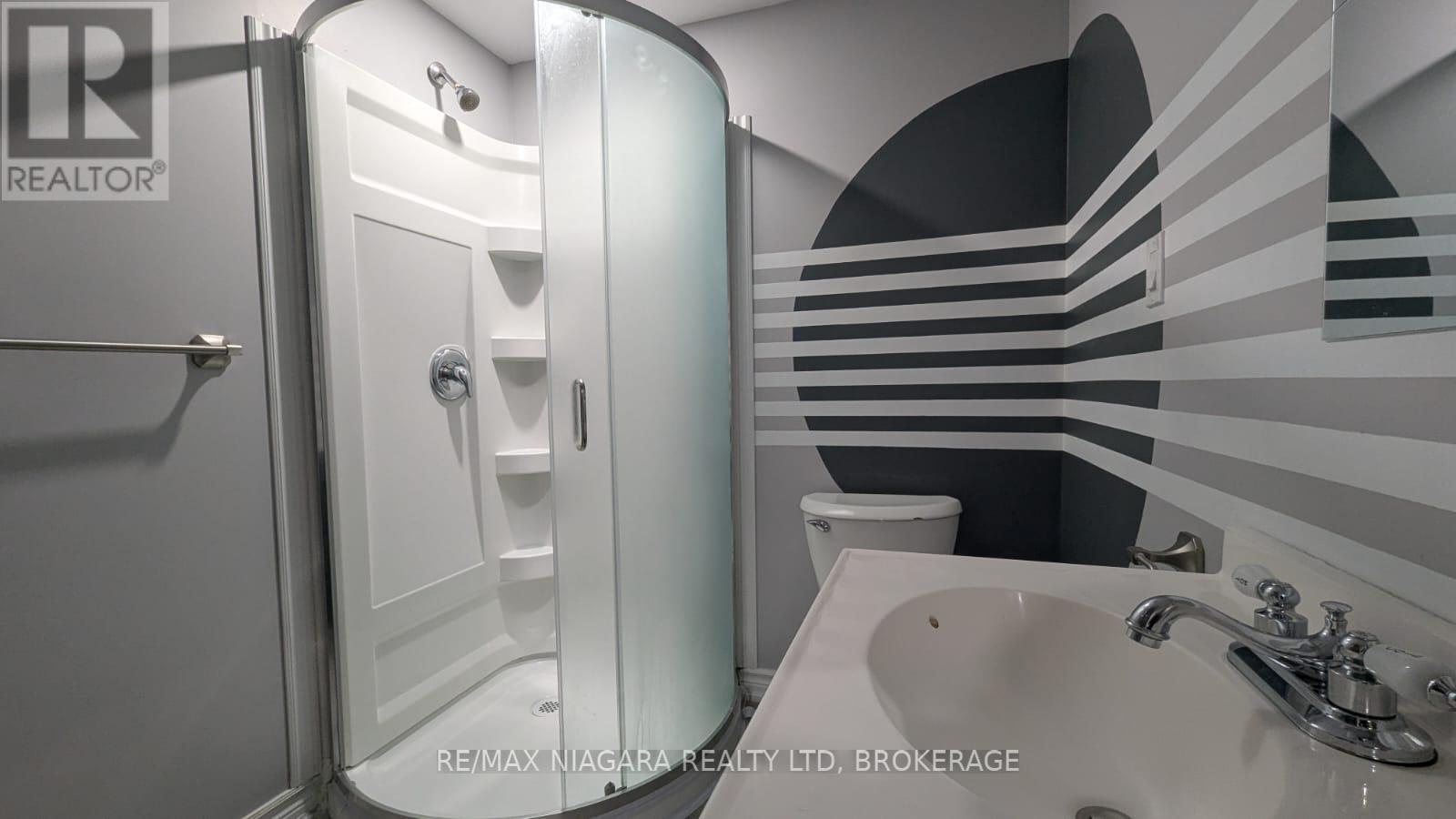 Lower - 5622 Osprey Avenue, Niagara Falls, Ontario  L2H 0G2 - Photo 7 - X13524176