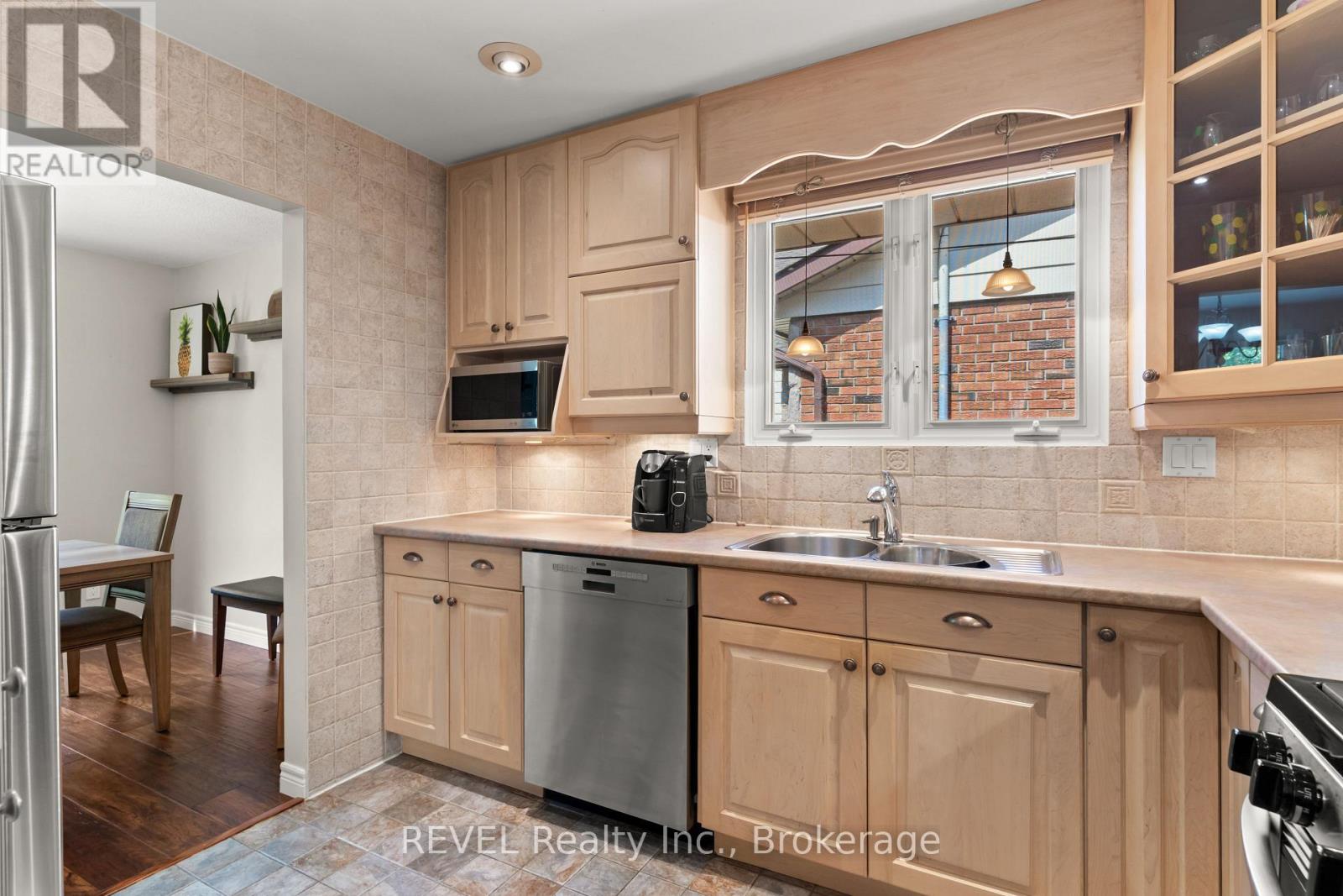 323 Barrick Road, Port Colborne, Ontario  L3K 4B6 - Photo 9 - X13524366