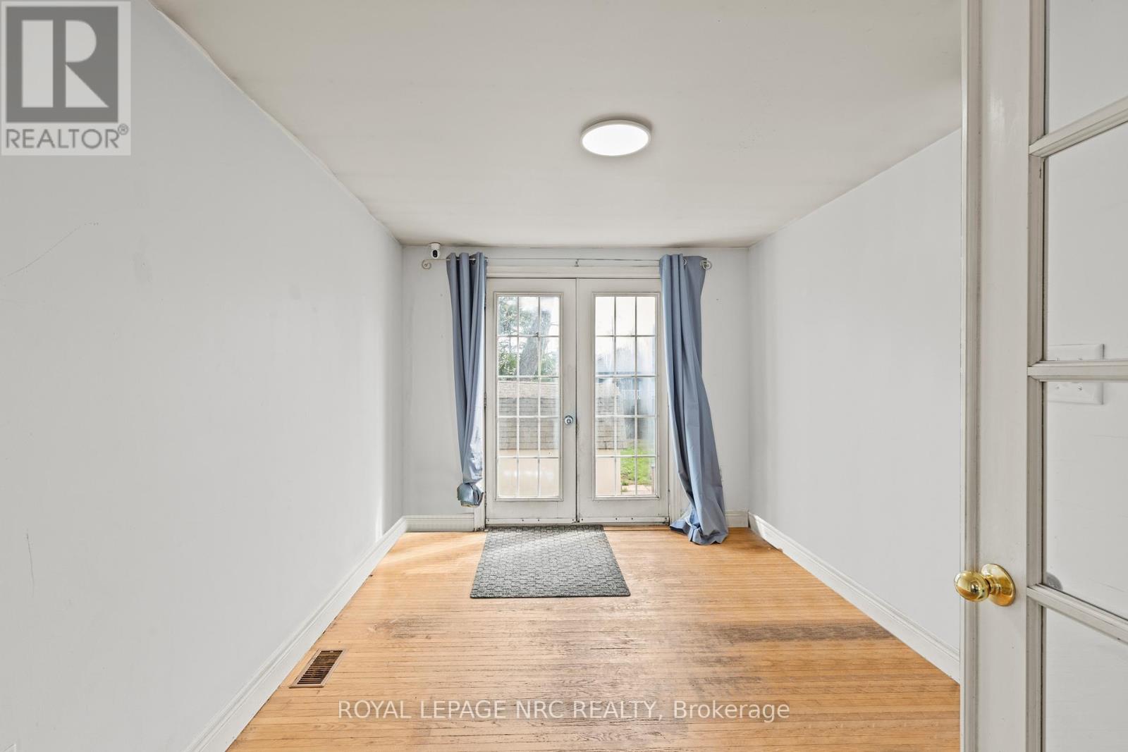 6504 Monroe Street, Niagara Falls, Ontario  L2G 2G8 - Photo 13 - X13525050