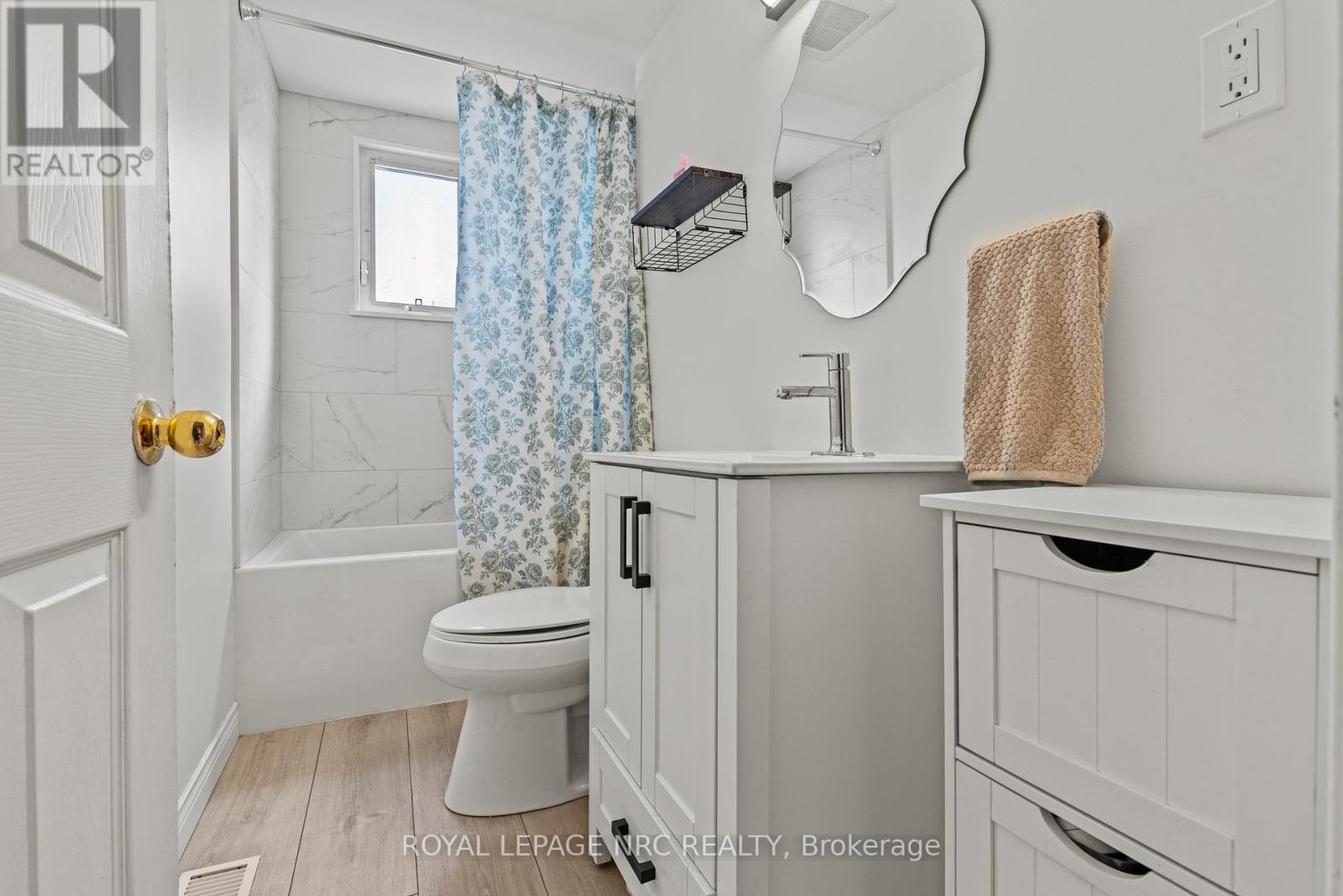 6504 Monroe Street, Niagara Falls, Ontario  L2G 2G8 - Photo 16 - X13525050