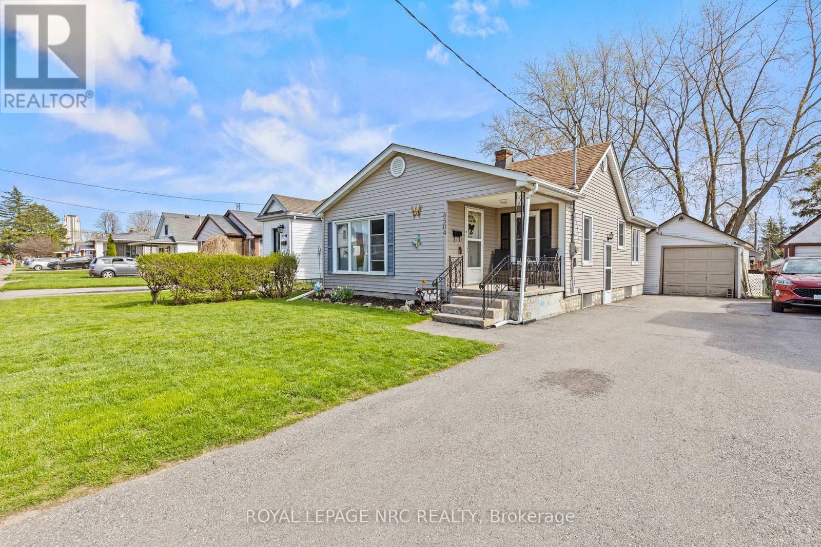 6504 Monroe Street, Niagara Falls, Ontario  L2G 2G8 - Photo 2 - X13525050
