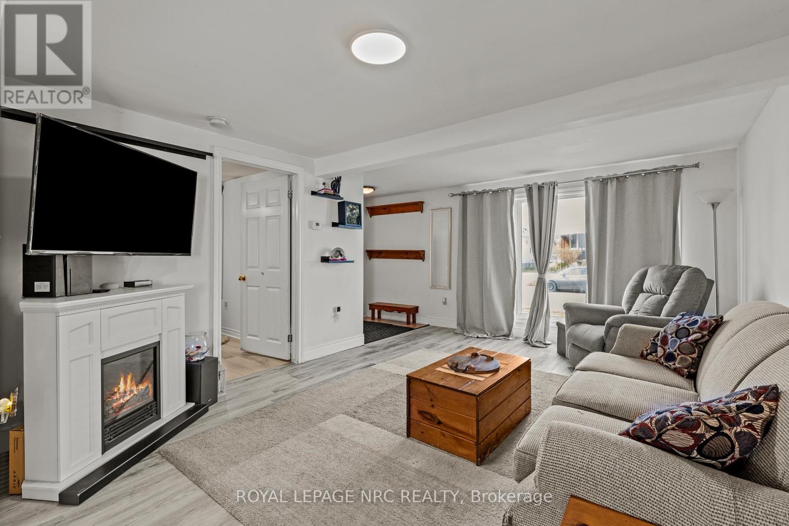6504 Monroe Street, Niagara Falls, Ontario  L2G 2G8 - Photo 8 - X13525050