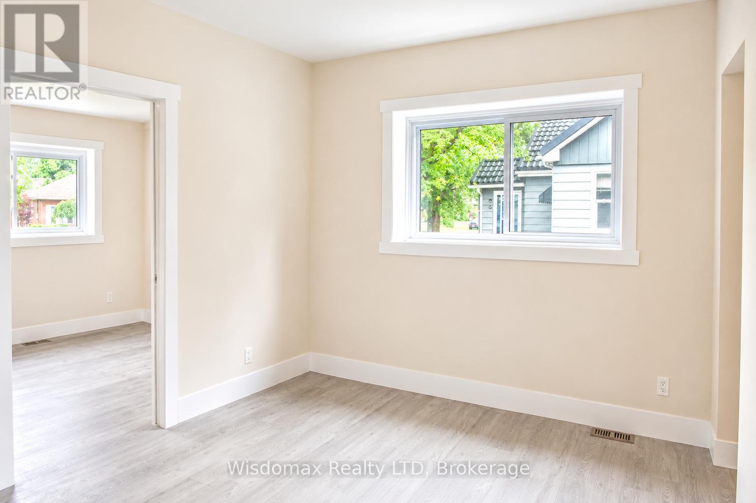 110 Queen Street S, Thorold, Ontario  L2V 3N9 - Photo 11 - X13525088