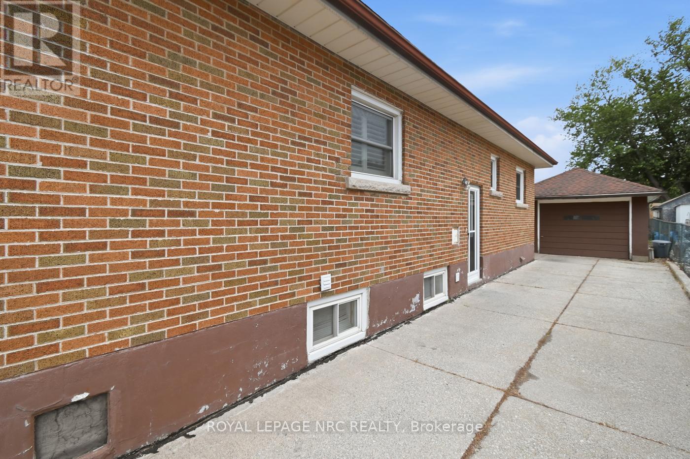 62 Lincoln Street, Welland, Ontario  L3C 5J2 - Photo 3 - X13525214