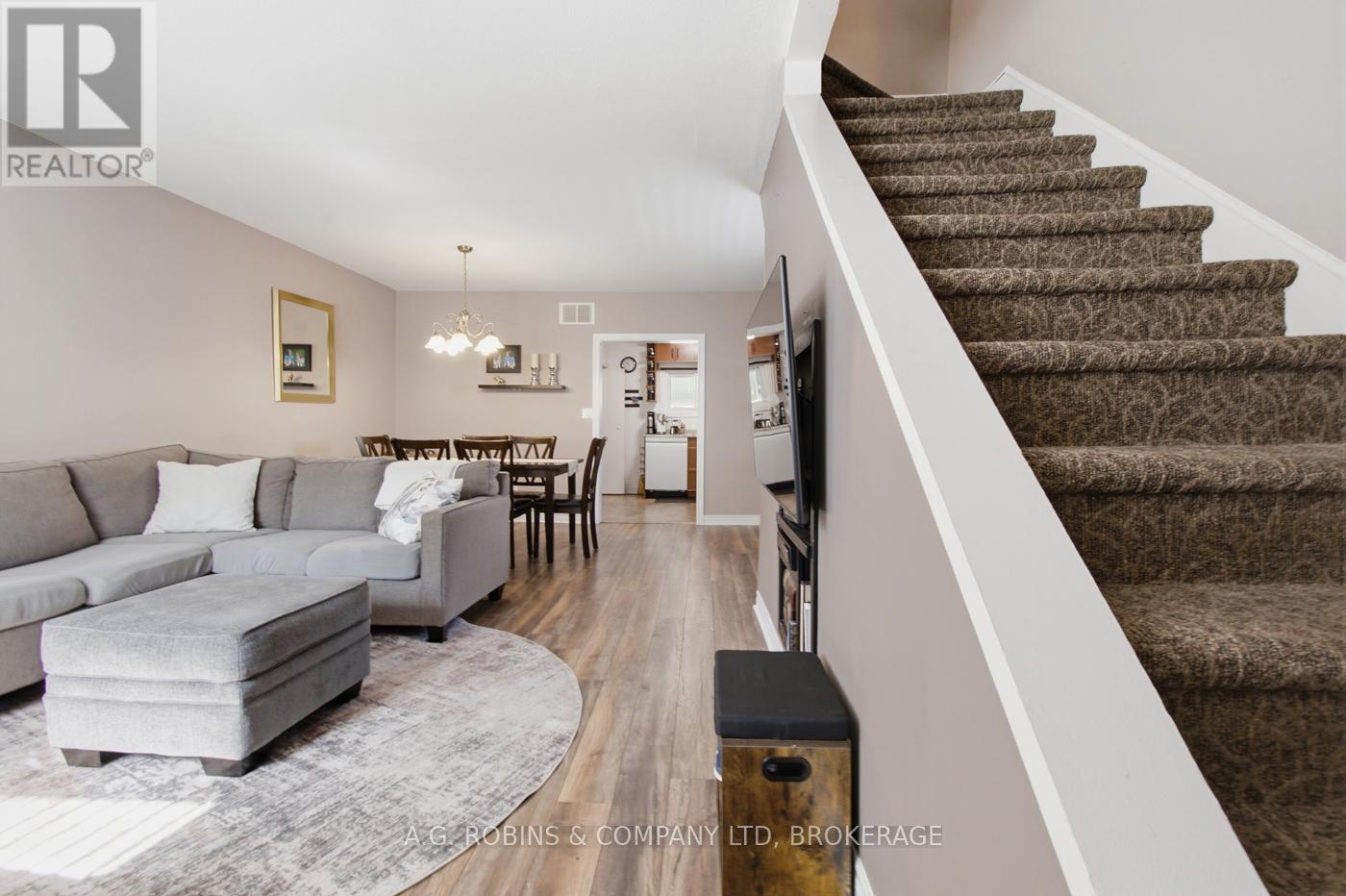 4 Clifford Avenue, Welland, Ontario  L3C 2G1 - Photo 17 - X13525352