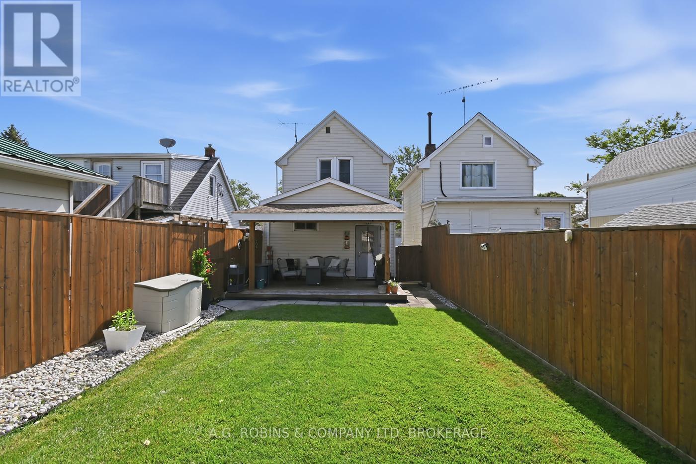 4 Clifford Avenue, Welland, Ontario  L3C 2G1 - Photo 30 - X13525352