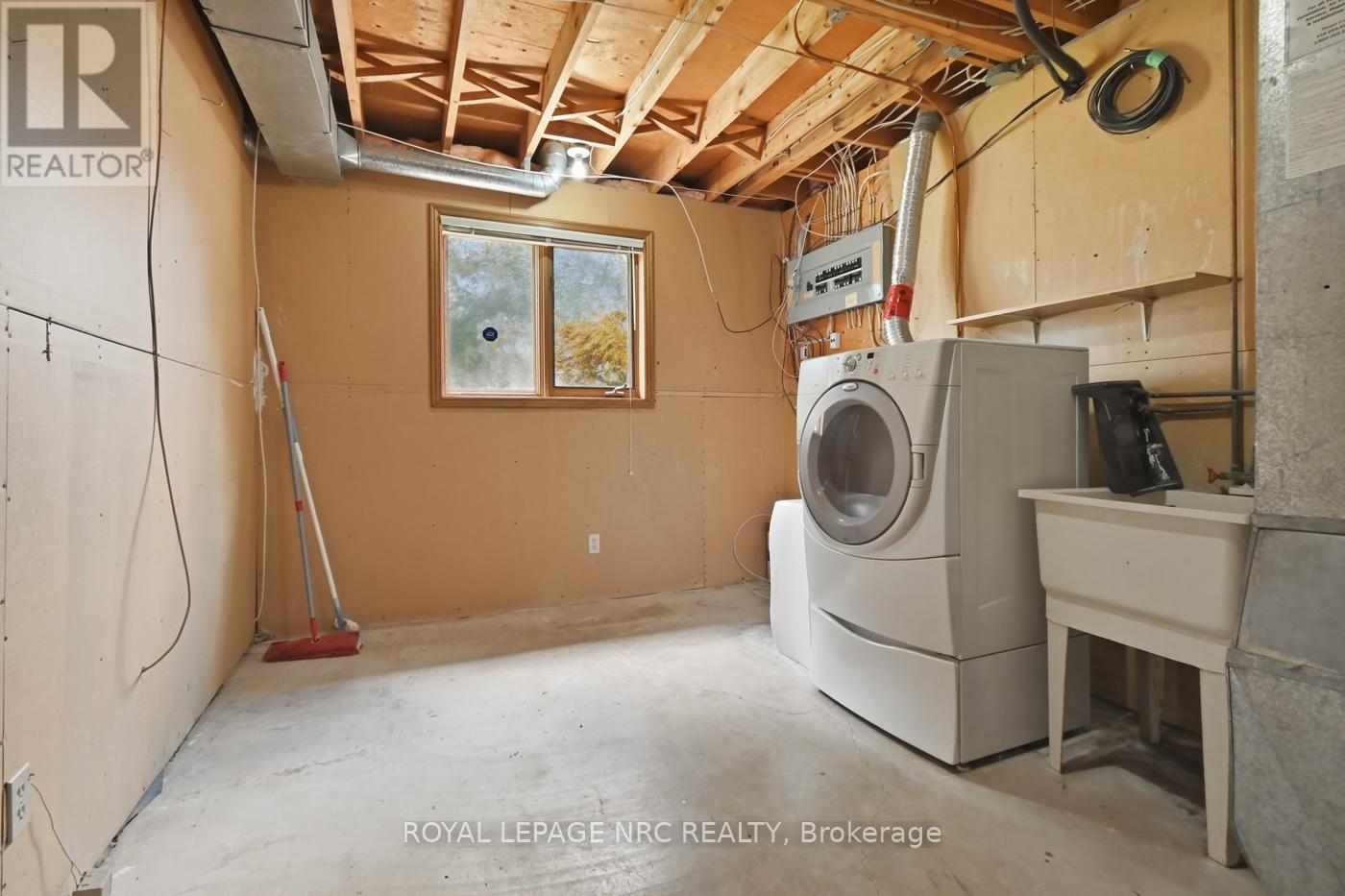 12 Harvest Oak Drive, St. Catharines, Ontario  L2S 3H5 - Photo 23 - X13525424