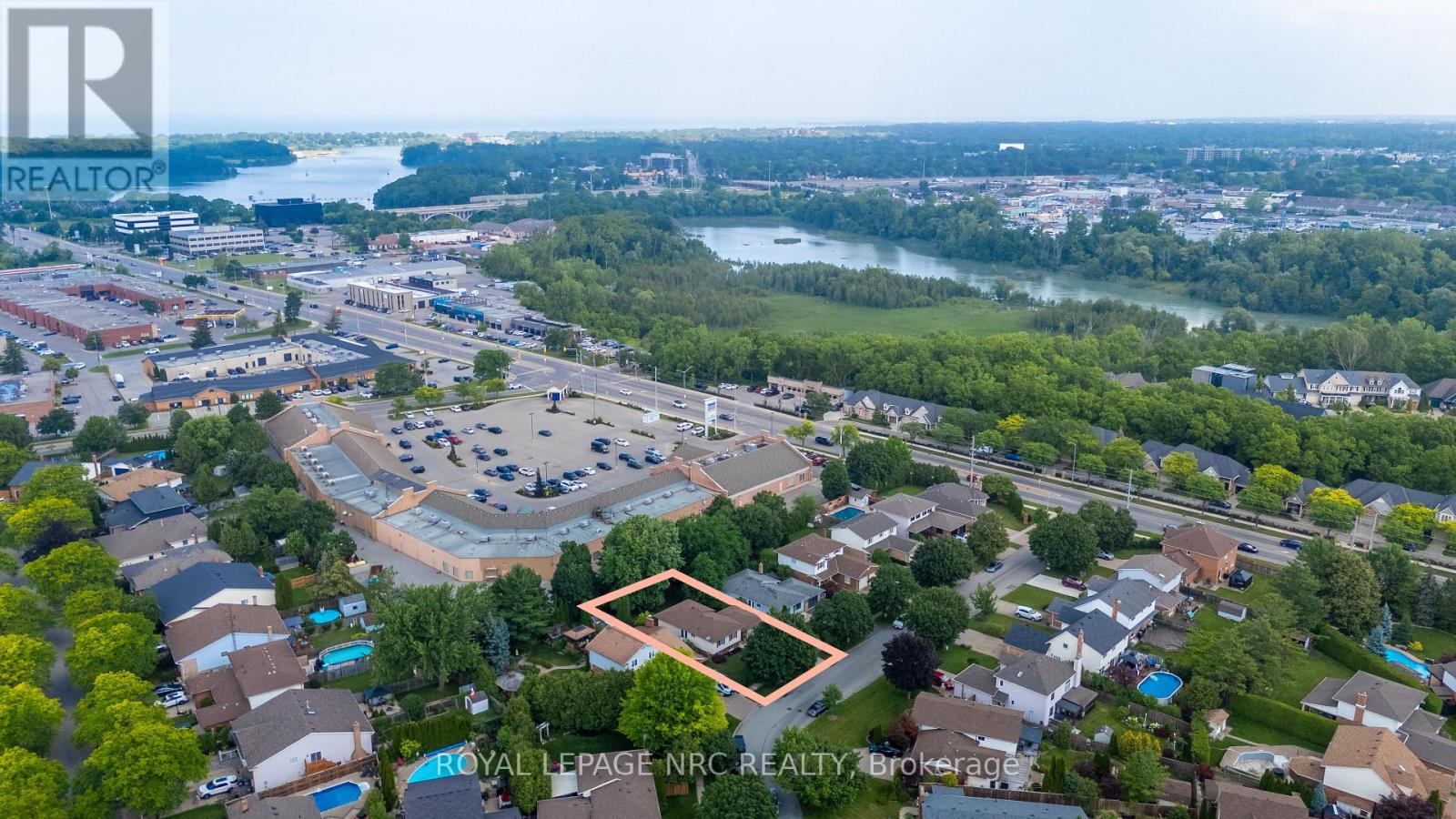 12 Harvest Oak Drive, St. Catharines, Ontario  L2S 3H5 - Photo 29 - X13525424