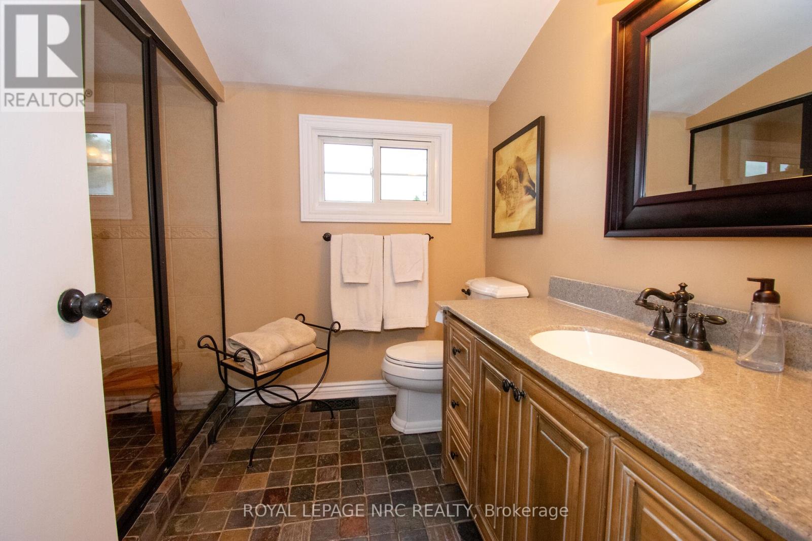 87 Lakeport Road N, St. Catharines, Ontario  L2N 4P9 - Photo 25 - X13525624