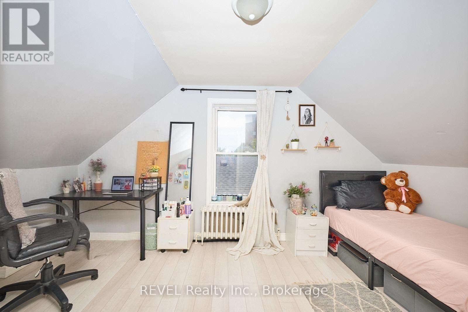 50 Welland Avenue, St. Catharines, Ontario  L2R 2M5 - Photo 10 - X13525844