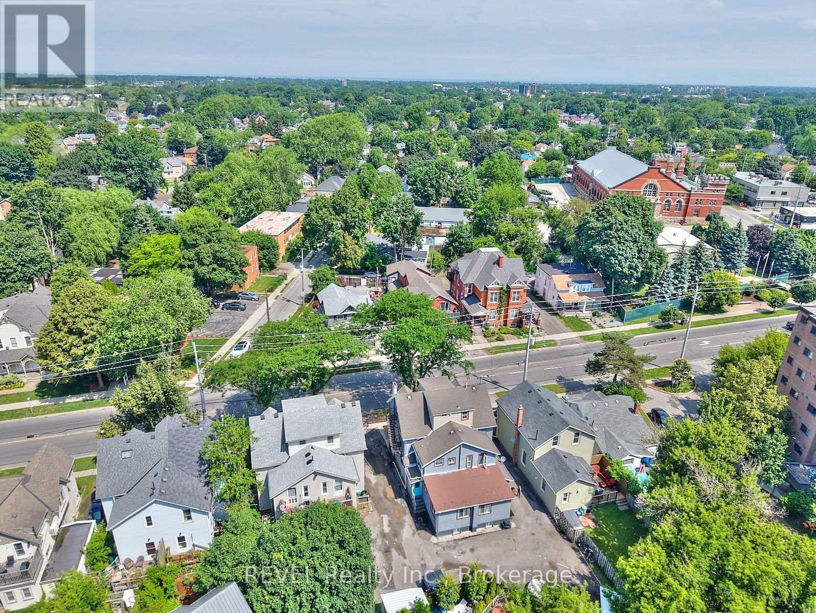 50 Welland Avenue, St. Catharines, Ontario  L2R 2M5 - Photo 2 - X13525844