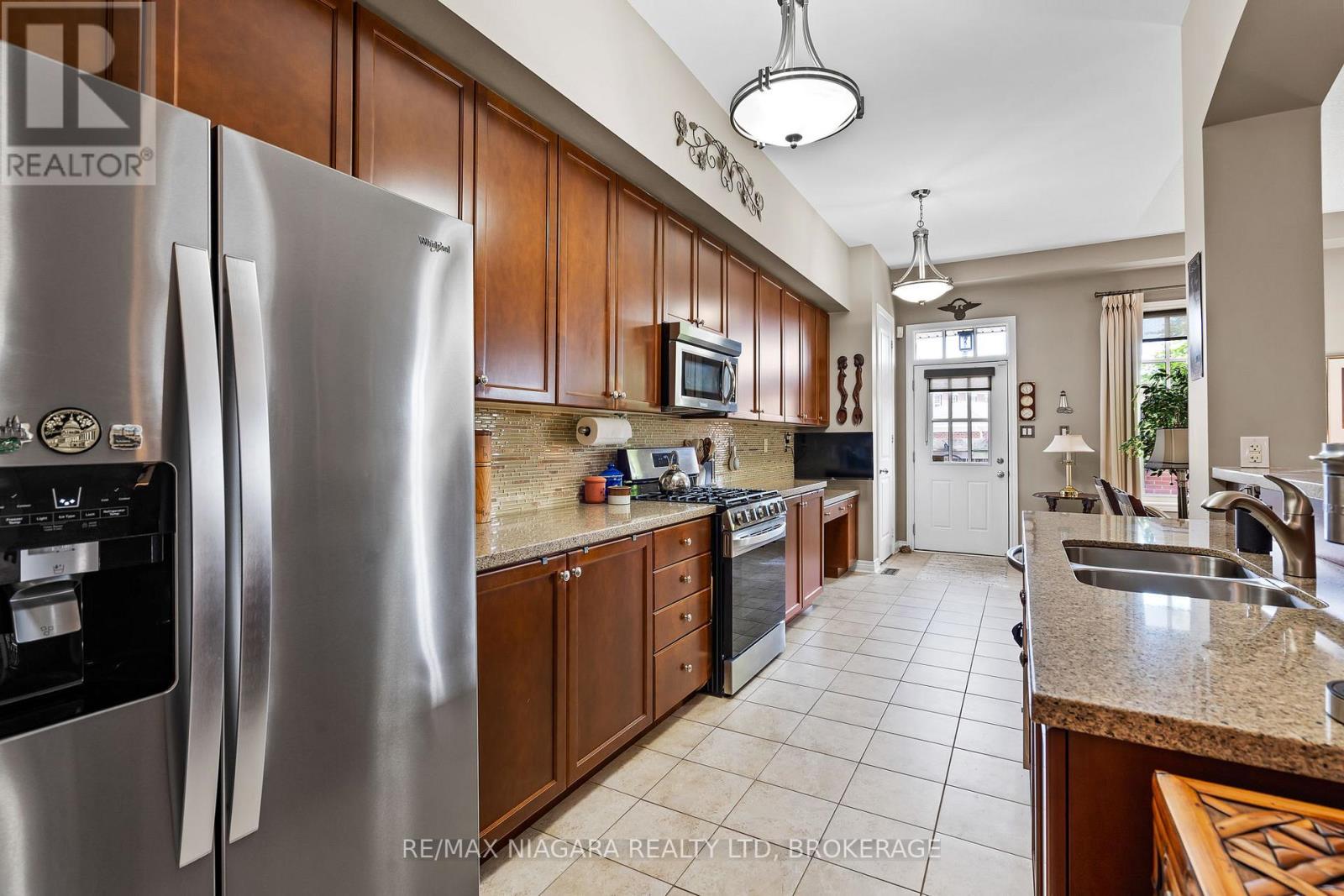 96 Garrison Village Drive, Niagara-On-The-Lake, Ontario  L0S 1J0 - Photo 6 - X13527194