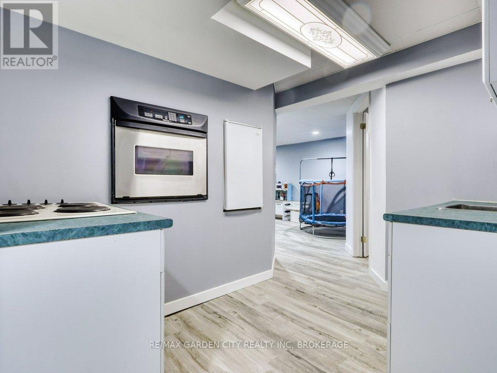 20 Consiglia Drive, St. Catharines, Ontario  L2S 3M8 - Photo 34 - X13527812