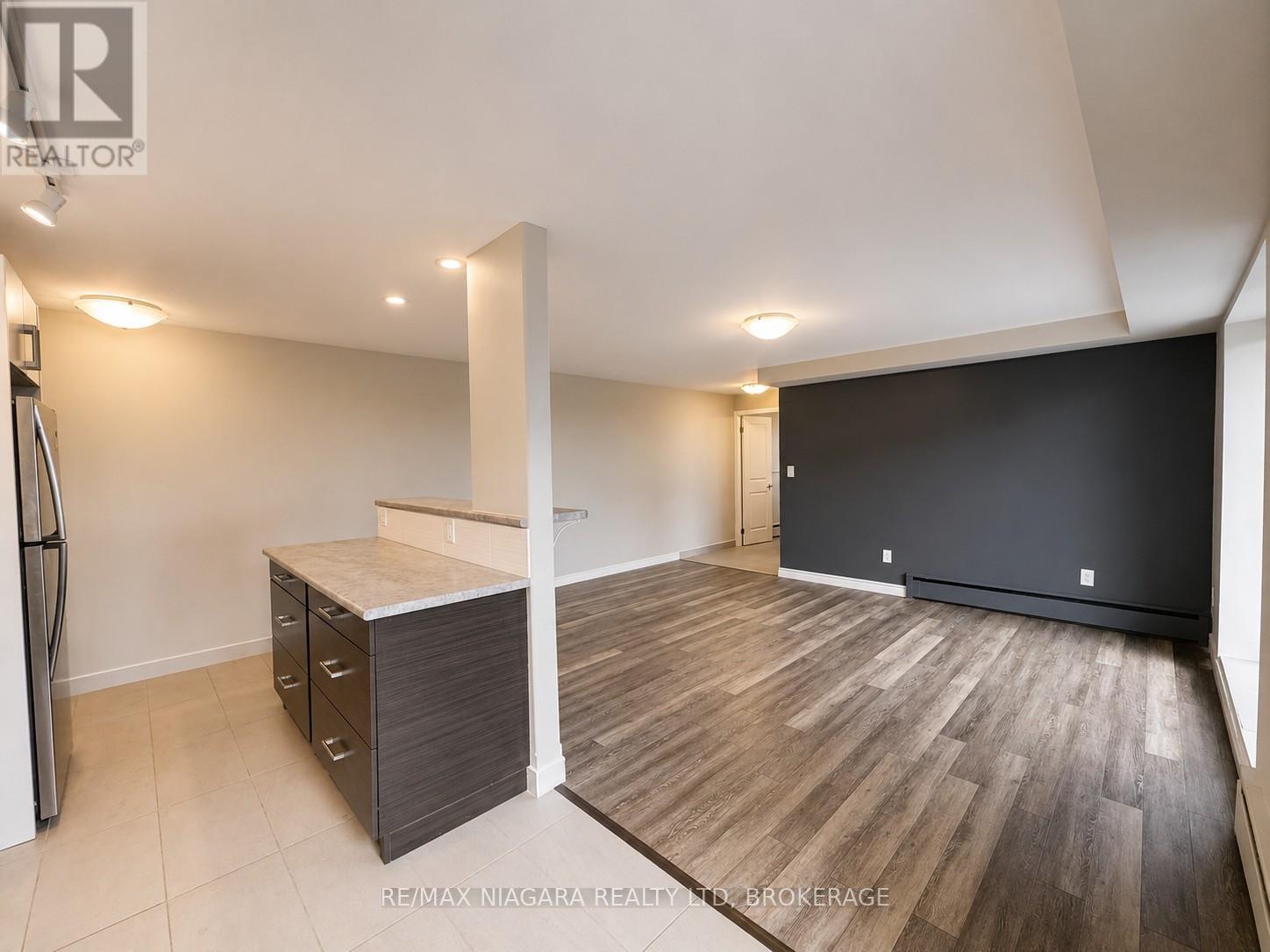 409 - 99 Church Street, St. Catharines, Ontario  L2R 3E1 - Photo 5 - X13528052