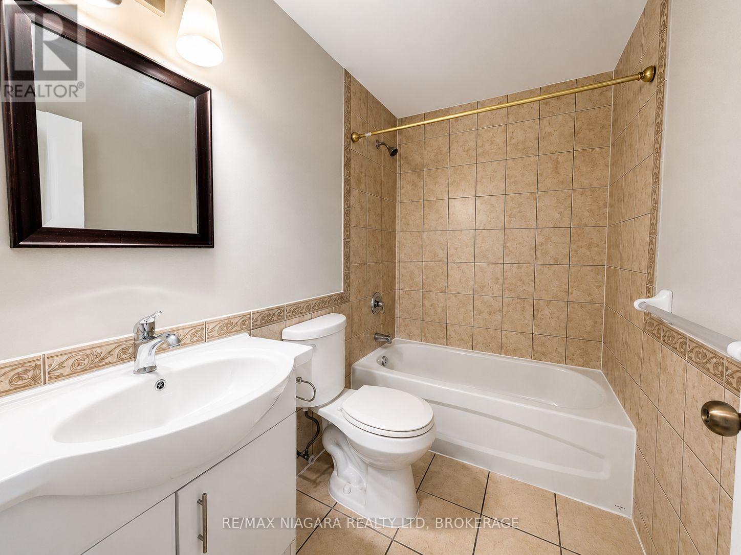 15 - 139 Westchester Crescent, St. Catharines, Ontario  L2P 2N8 - Photo 7 - X13528116