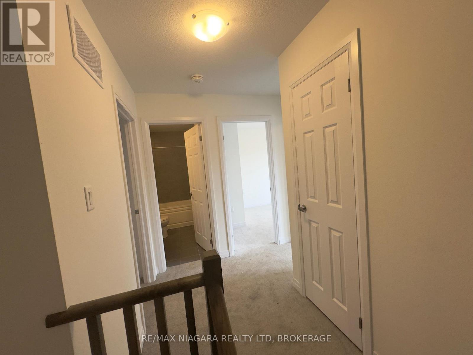 38 Pogie Drive, Welland, Ontario  L3B 0P3 - Photo 12 - X13528170