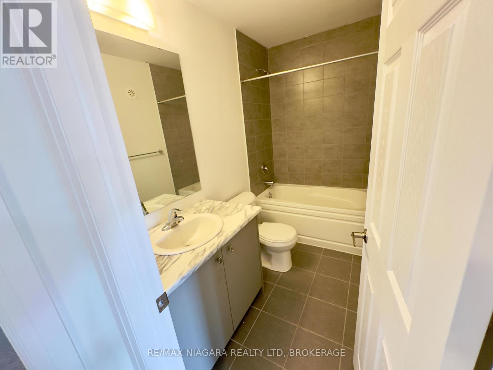 38 Pogie Drive, Welland, Ontario  L3B 0P3 - Photo 15 - X13528170