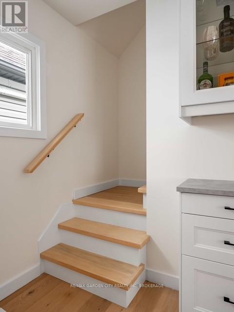 98 Pleasant Avenue, St. Catharines, Ontario  L2R 1Y1 - Photo 12 - X13528356