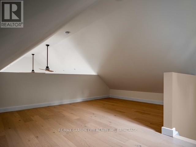 98 Pleasant Avenue, St. Catharines, Ontario  L2R 1Y1 - Photo 14 - X13528356