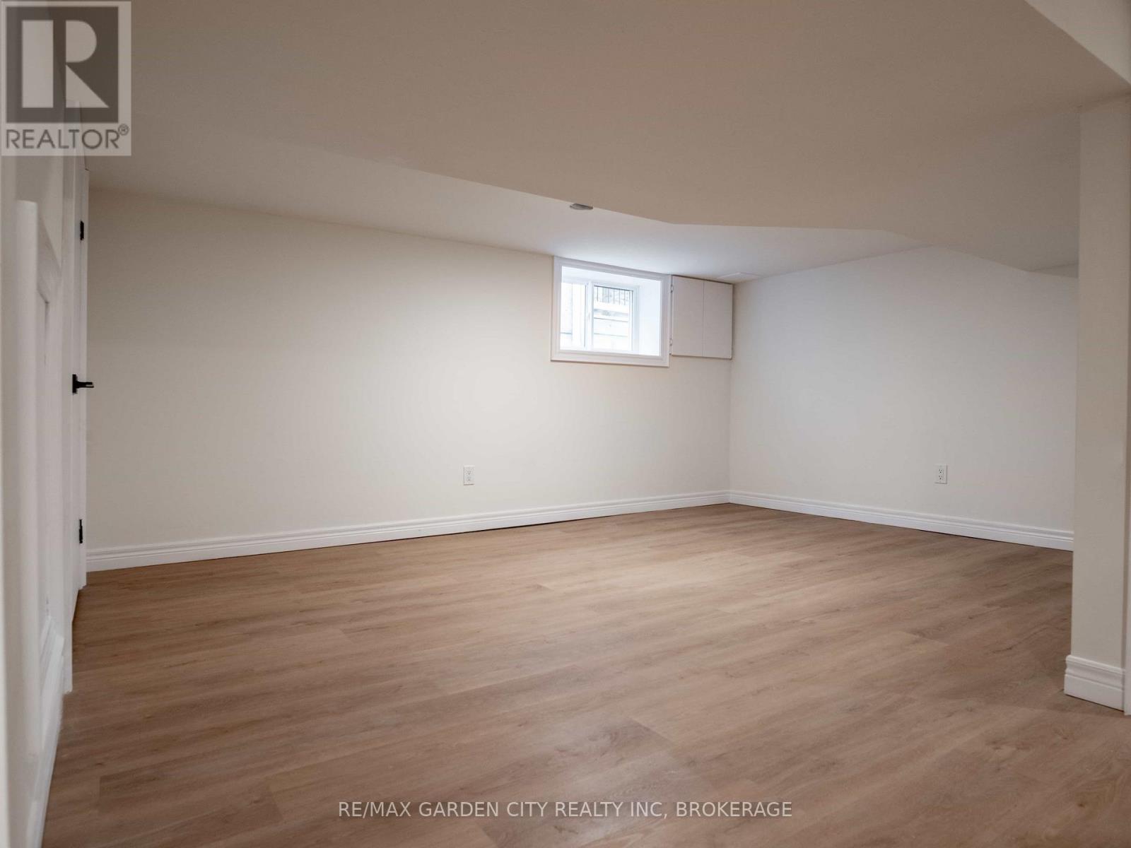 98 Pleasant Avenue, St. Catharines, Ontario  L2R 1Y1 - Photo 18 - X13528356