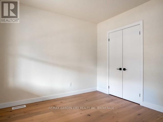 98 Pleasant Avenue, St. Catharines, Ontario  L2R 1Y1 - Photo 6 - X13528356