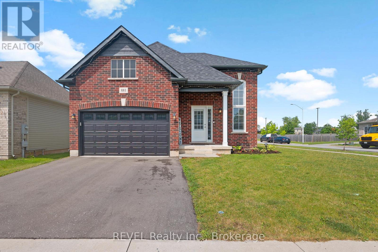 881 BURWELL STREET, Fort Erie, Ontario