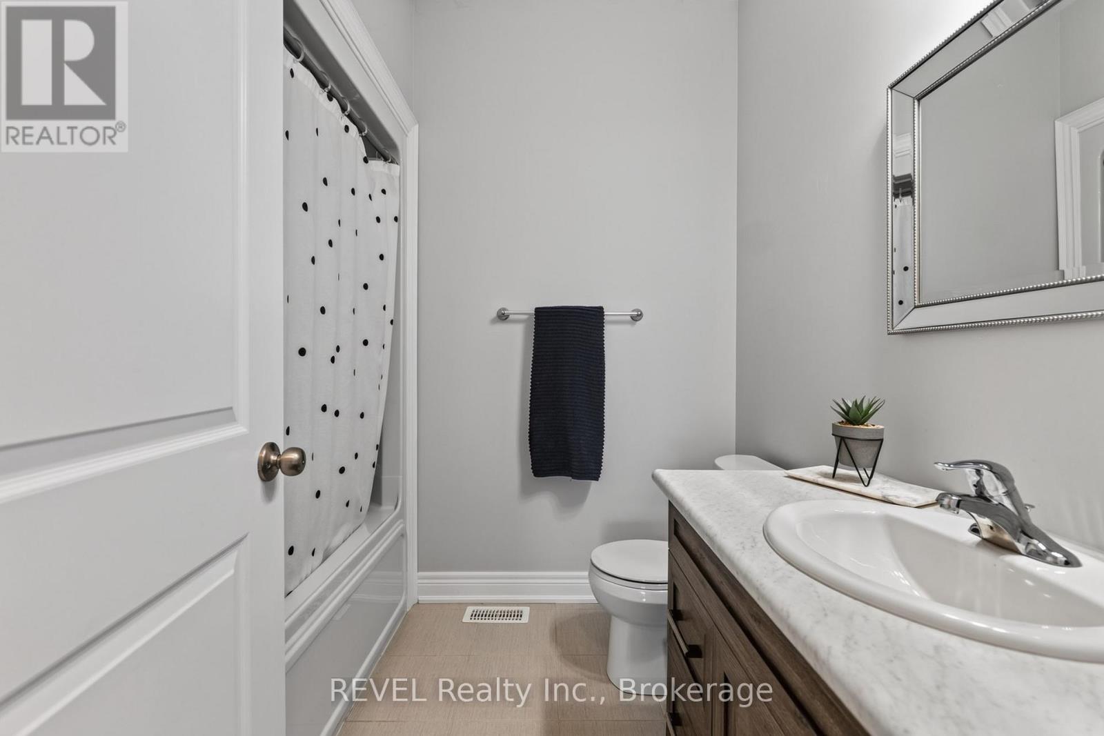 881 Burwell Street, Fort Erie, Ontario  L2A 0E3 - Photo 19 - X13529046