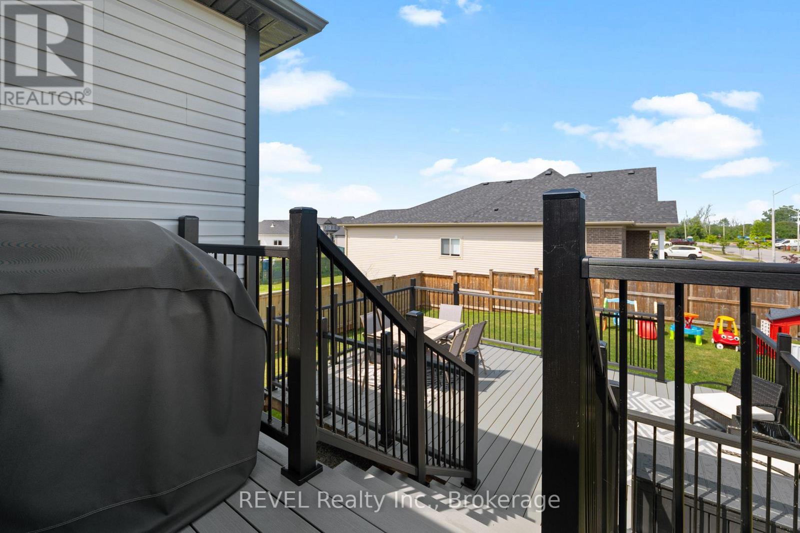 881 Burwell Street, Fort Erie, Ontario  L2A 0E3 - Photo 27 - X13529046