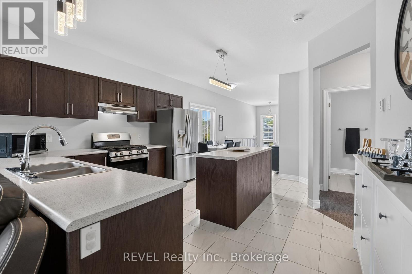881 Burwell Street, Fort Erie, Ontario  L2A 0E3 - Photo 6 - X13529046
