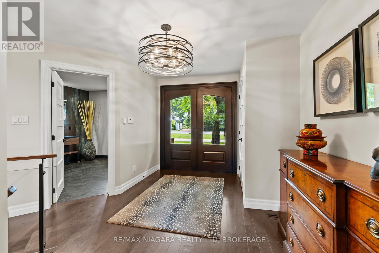 14690 Niagara Parkway, Niagara-On-The-Lake, Ontario  L0S 1J0 - Photo 11 - X13529778