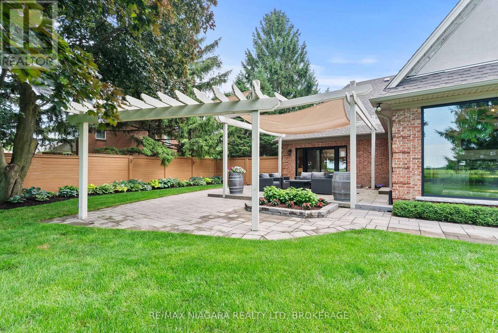14690 Niagara Parkway, Niagara-On-The-Lake, Ontario  L0S 1J0 - Photo 46 - X13529778