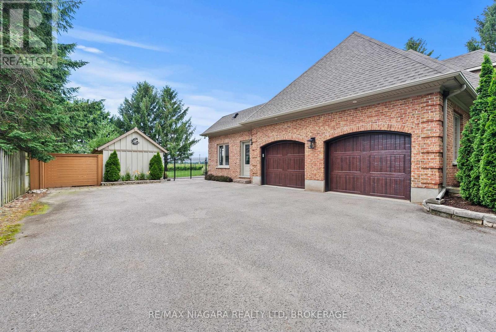 14690 Niagara Parkway, Niagara-On-The-Lake, Ontario  L0S 1J0 - Photo 8 - X13529778