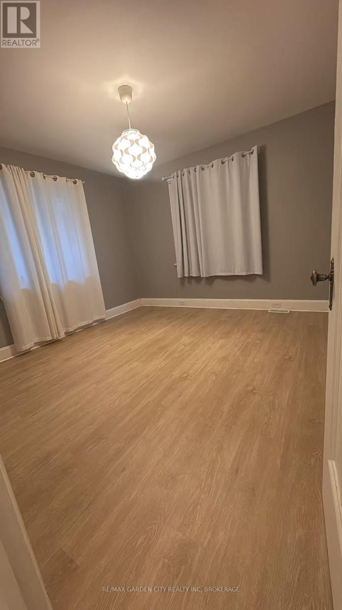 56 South Drive, St. Catharines, Ontario  L2R 4V2 - Photo 16 - X13529910