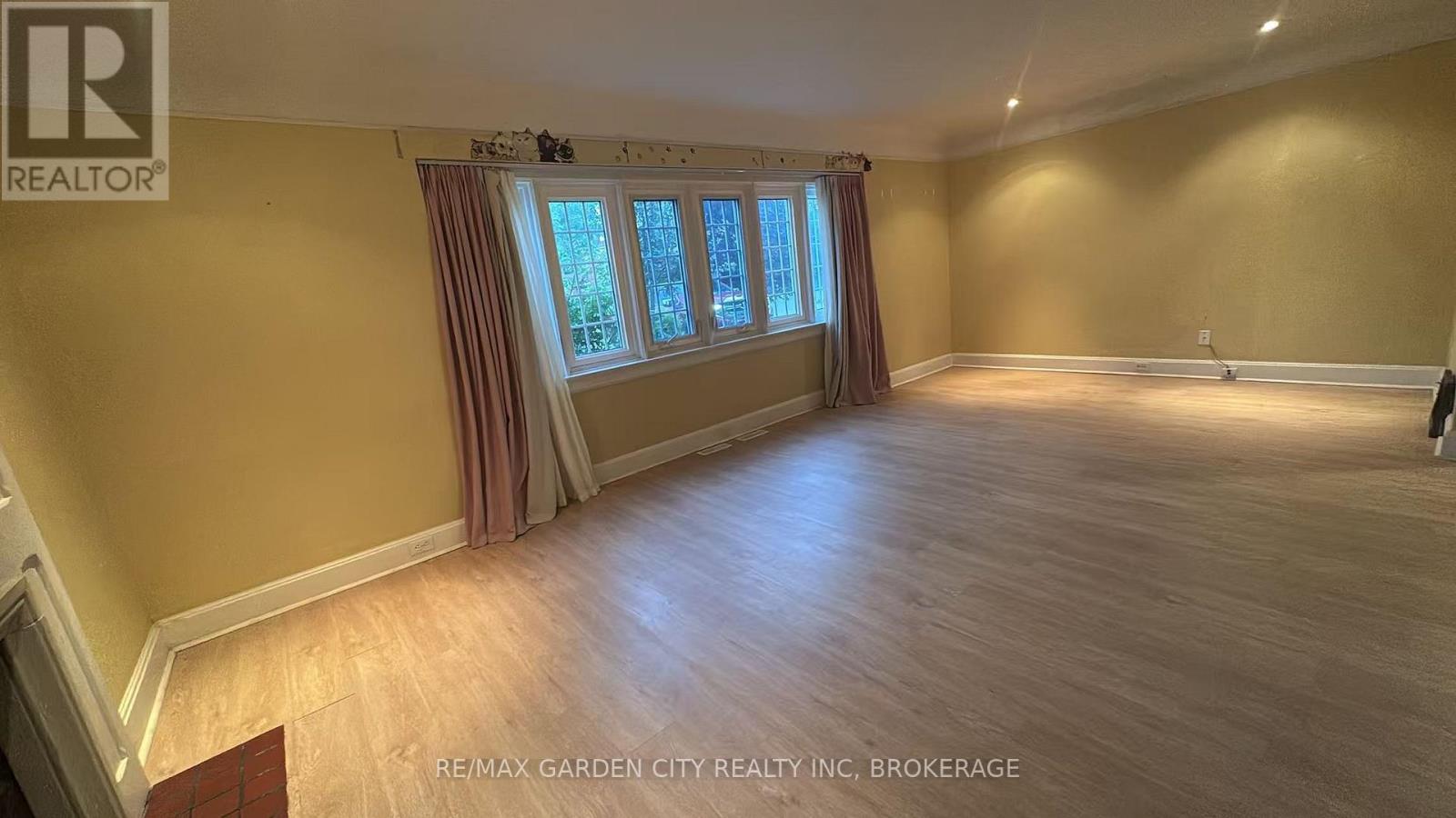 56 South Drive, St. Catharines, Ontario  L2R 4V2 - Photo 34 - X13529910