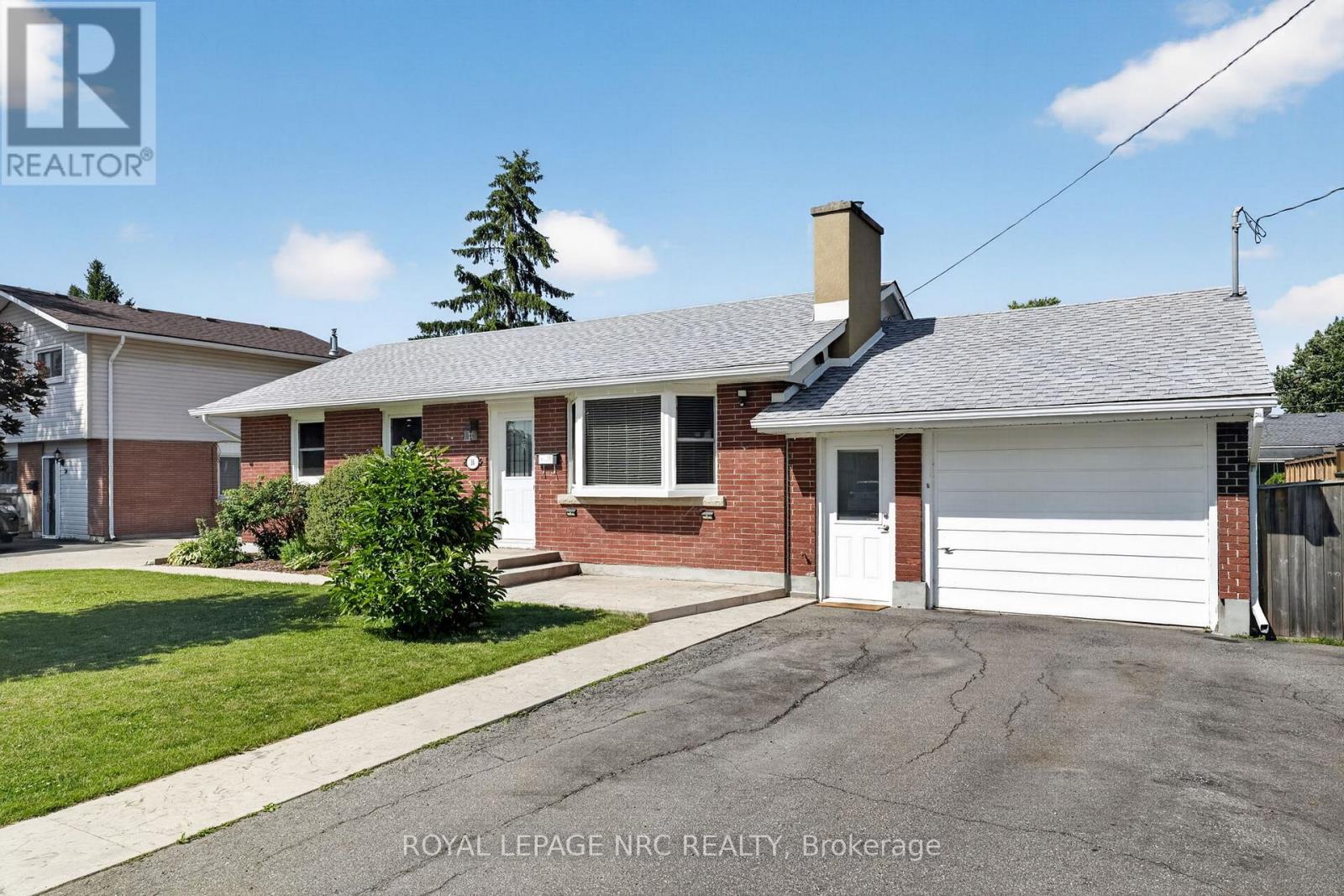 16 Ferguson Avenue, Fort Erie, Ontario  L2A 5J3 - Photo 3 - X13530124