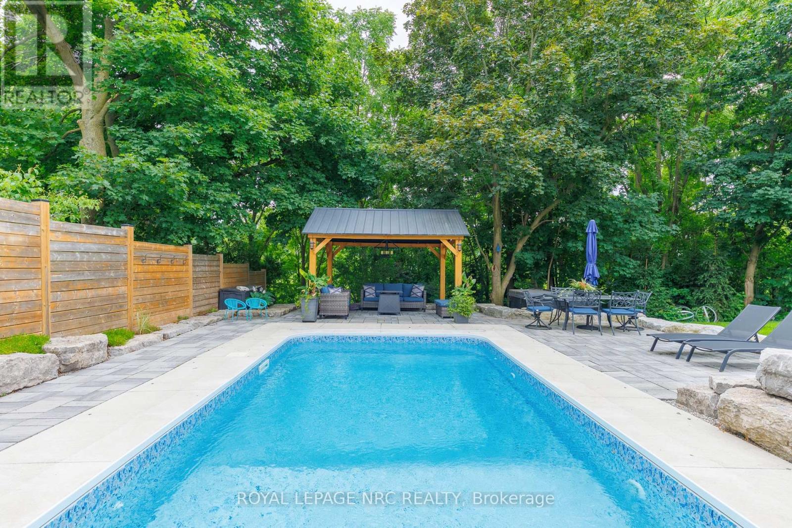 1154 Pelham Road, St. Catharines, Ontario  L2R 6P7 - Photo 8 - X13530710
