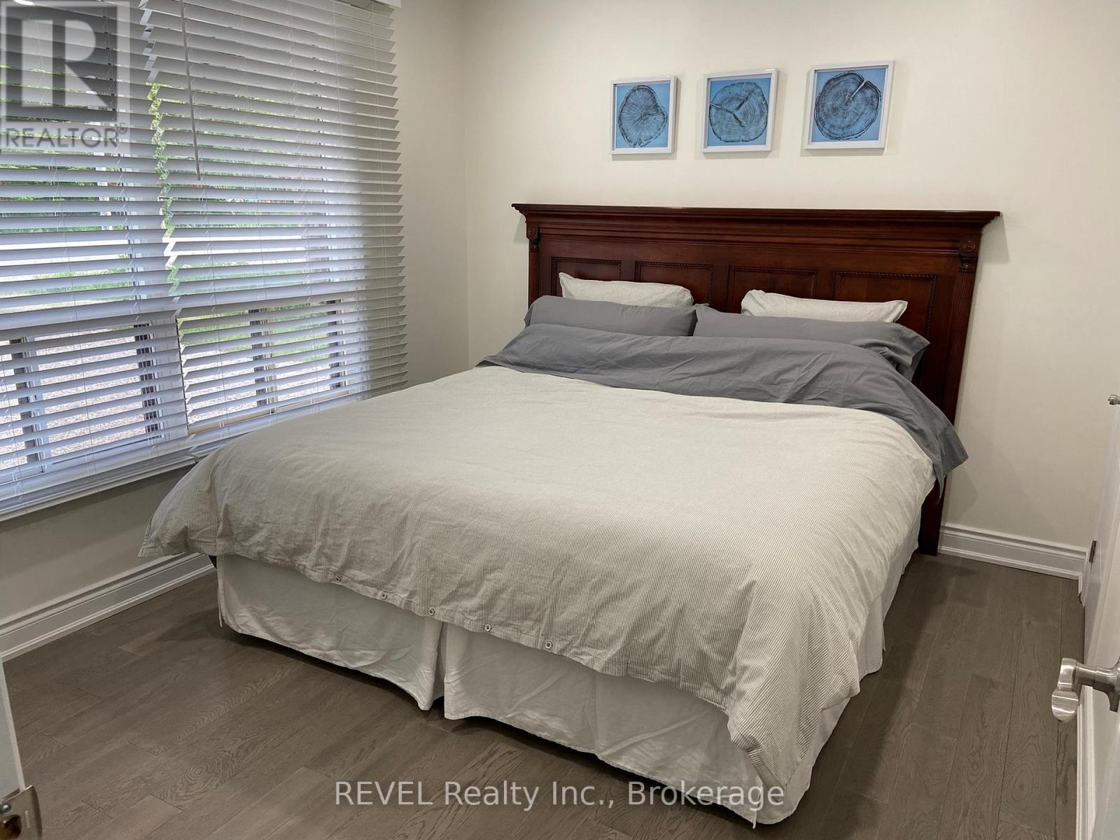 3184 Mosley Street, Wasaga Beach, Ontario  L9Z 1V4 - Photo 15 - S13530924