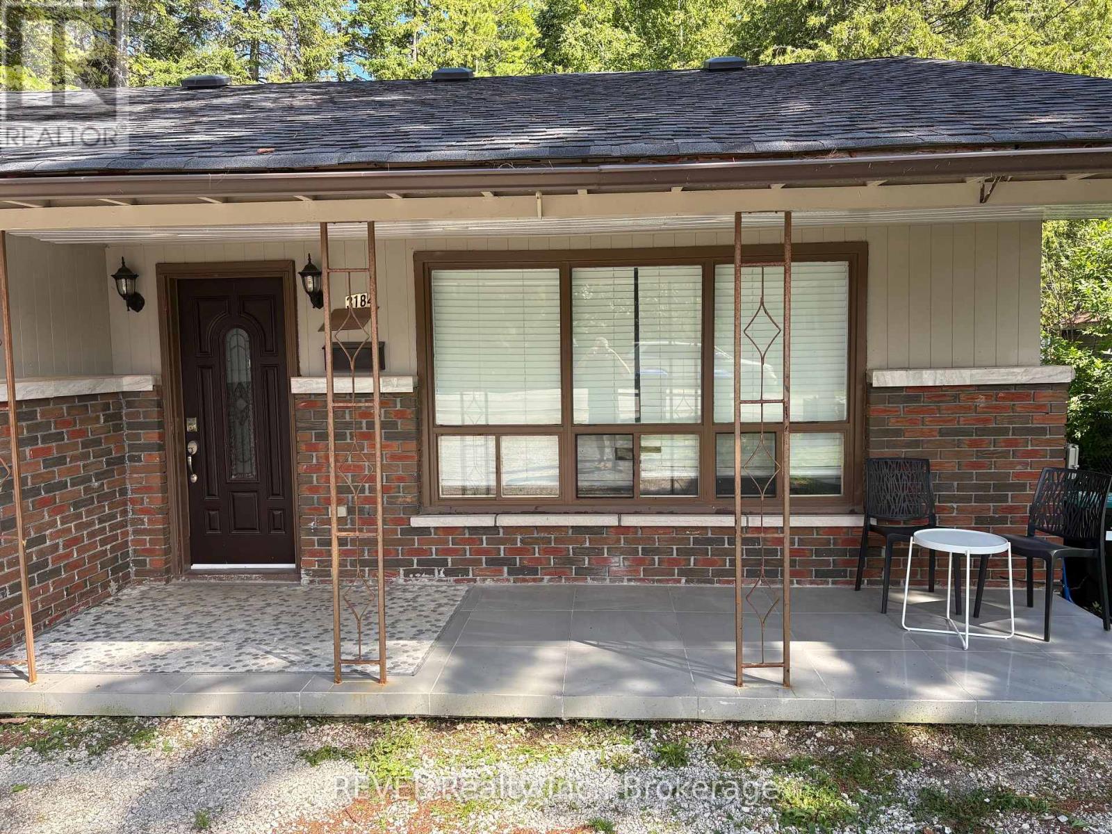 3184 Mosley Street, Wasaga Beach, Ontario  L9Z 1V4 - Photo 3 - S13530924