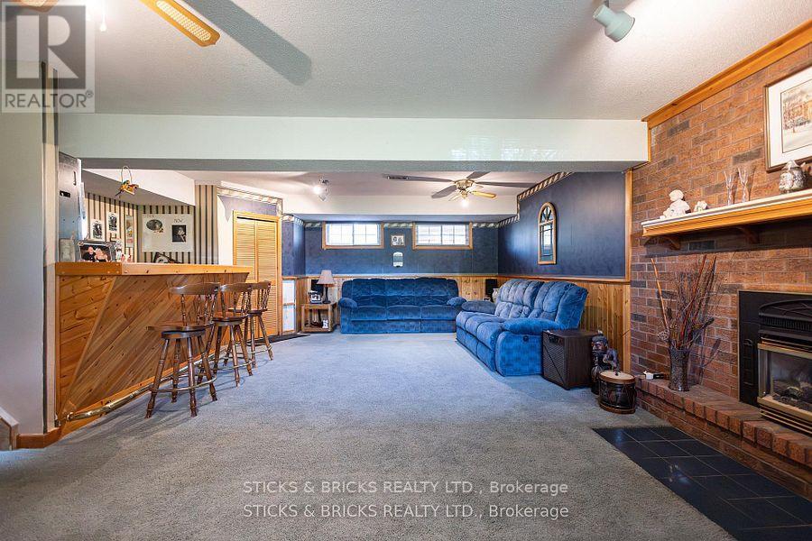 8238 Lexington Court, Niagara Falls, Ontario  L2H 1W4 - Photo 20 - X13531024